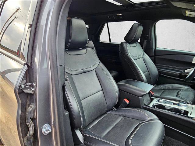 Certified 2023 Ford Explorer ST w/ Equipment Group 401A AWD/4WD image 17