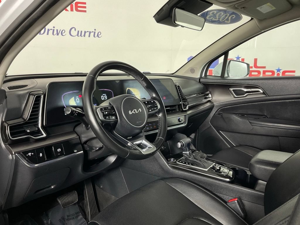 Used 2023 Kia Sportage EX FWD image 13