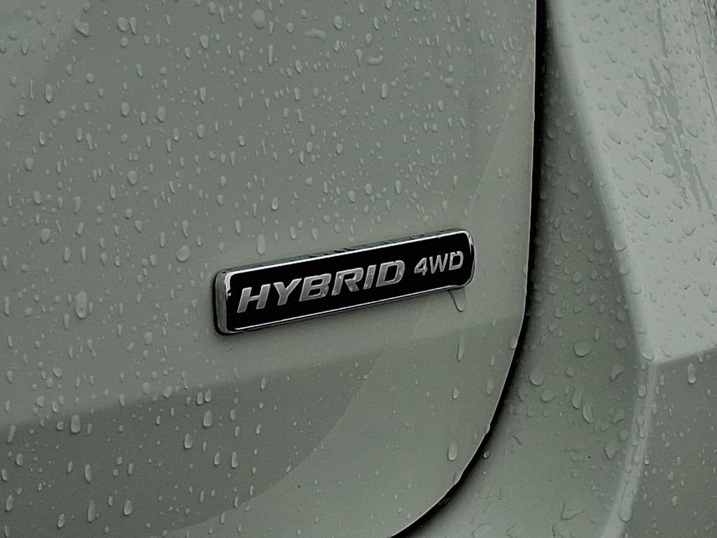 Certified 2022 Ford Explorer Limited w/ Hybrid Equipment Group 310A image 33