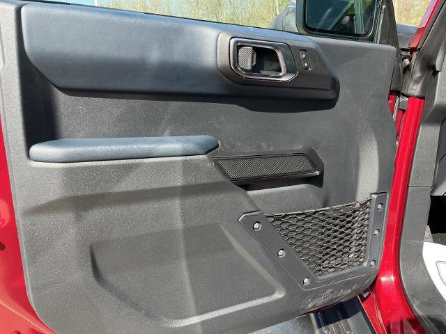 Certified 2025 Ford Bronco Heritage Edition AWD/4WD image 12