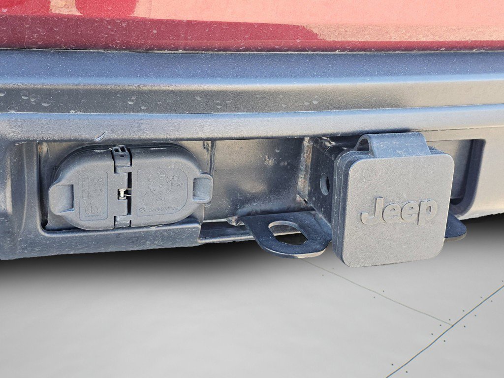 Used 2017 Jeep Grand Cherokee Limited w/ Trailer Tow Group IV image 25