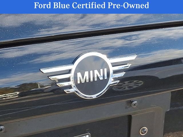 Used 2021 MINI Cooper 2-Door Hardtop w/ Premium Package image 35