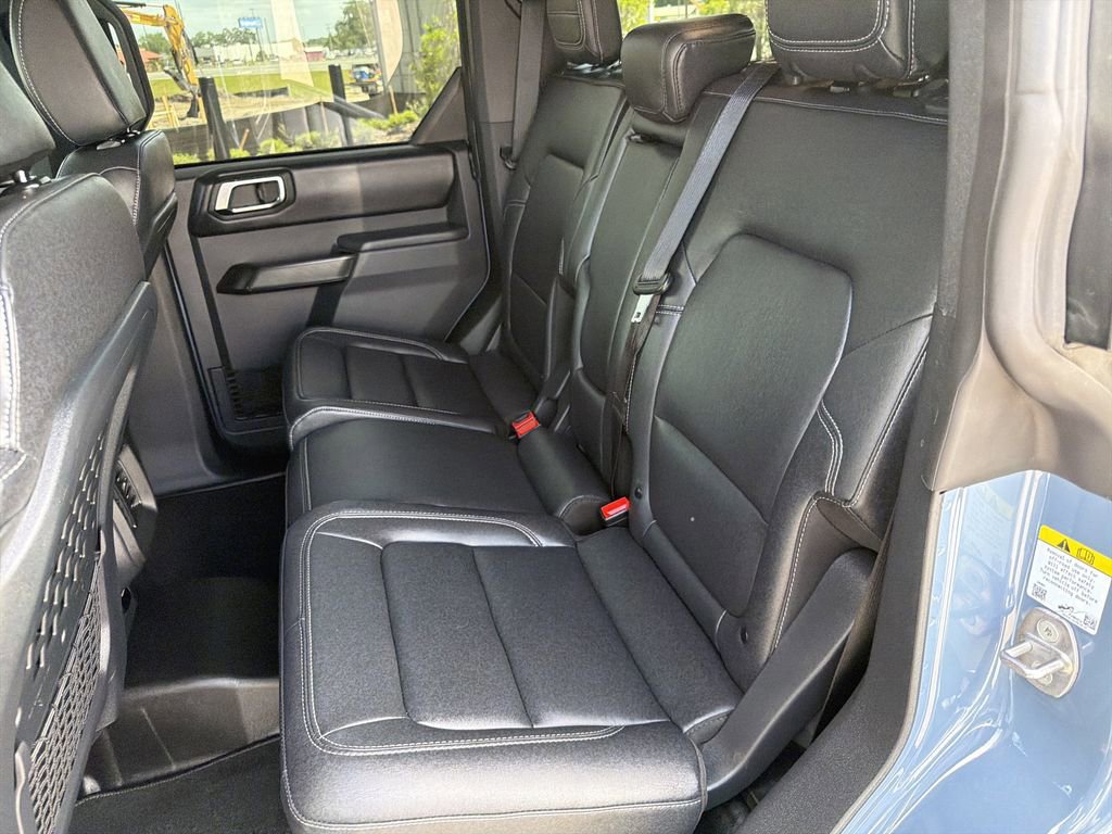 Certified 2025 Ford Bronco Badlands w/ Sasquatch Package image 16