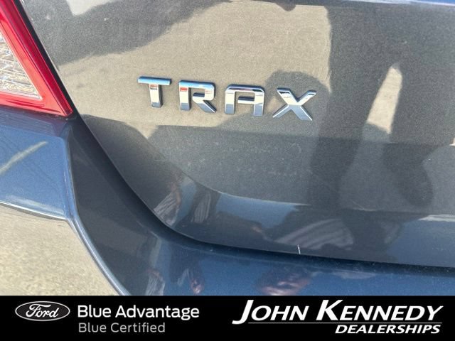 Used 2020 Chevrolet Trax LS w/ Tint and Cruise Package FWD image 11
