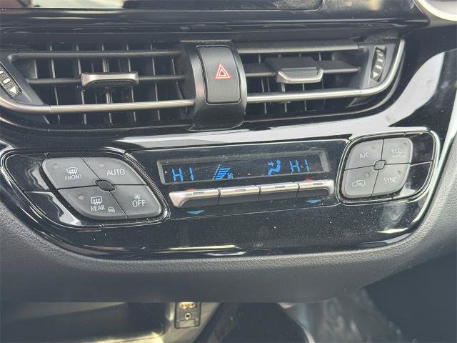 Used 2019 Toyota C-HR XLE image 21