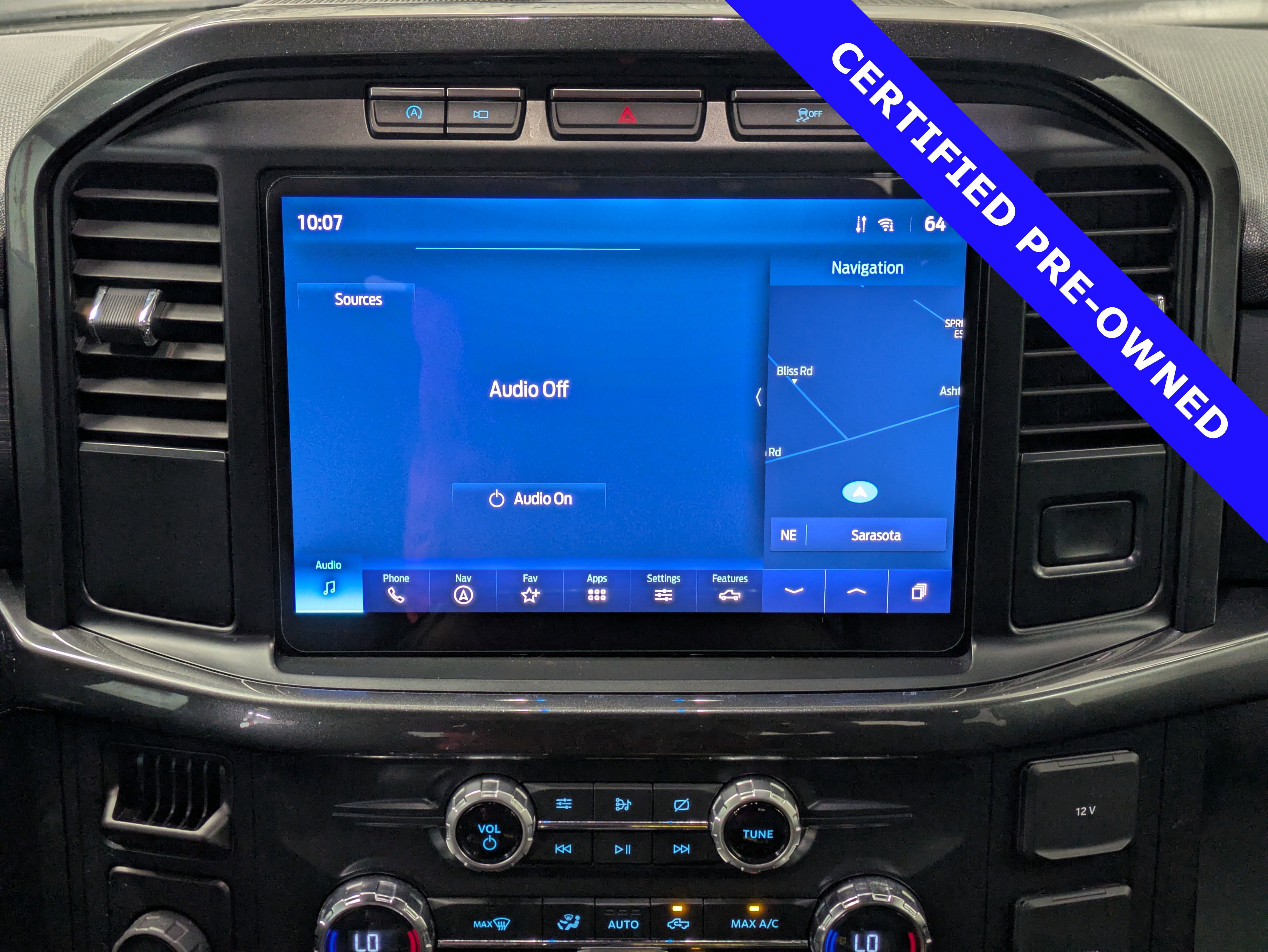 Certified 2021 Ford F150 XLT w/ Equipment Group 302A High image 18