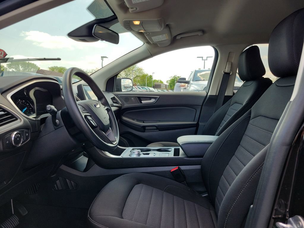 Certified 2021 Ford Edge SE FWD image 18