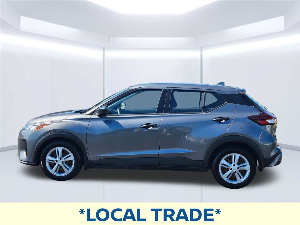 Used 2022 Nissan Kicks S FWD image 17