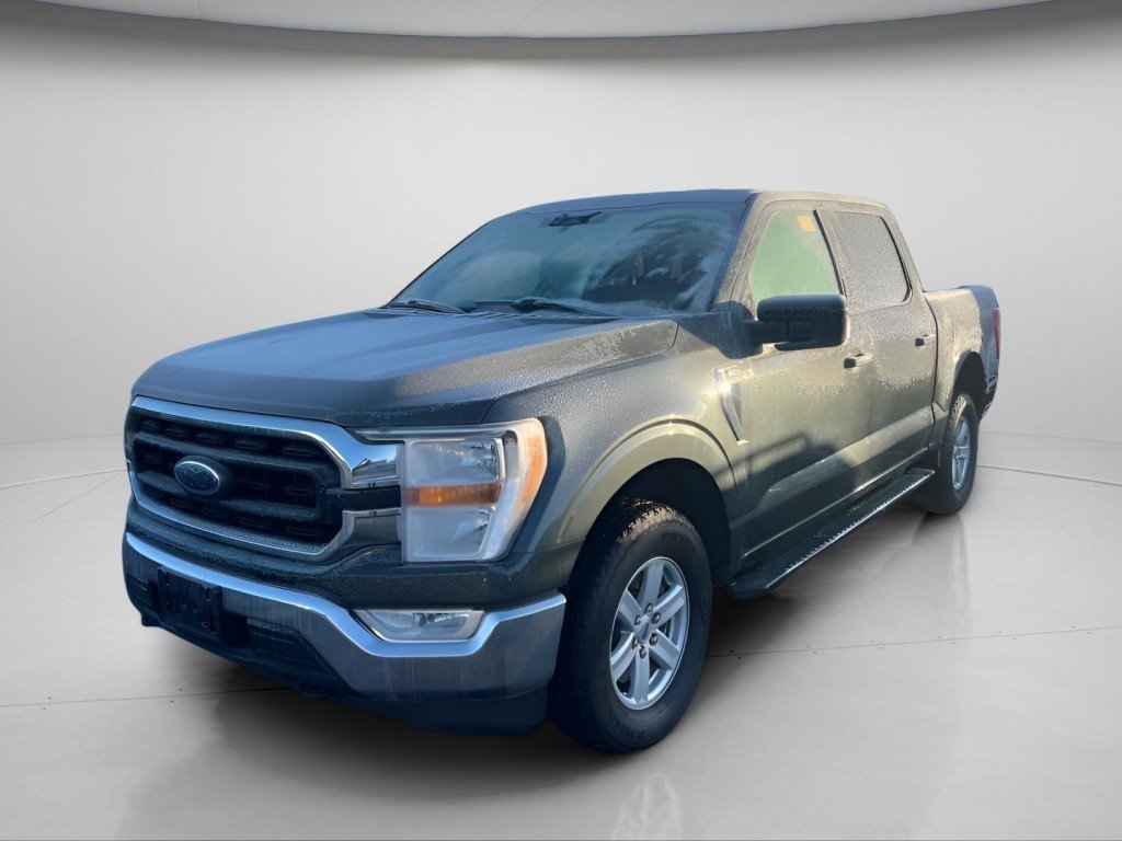 Certified 2021 Ford F150 XLT w/ Equipment Group 301A Mid image 14