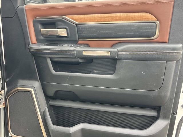 Used 2019 RAM 3500 Limited w/ Max Tow Package AWD/4WD image 28