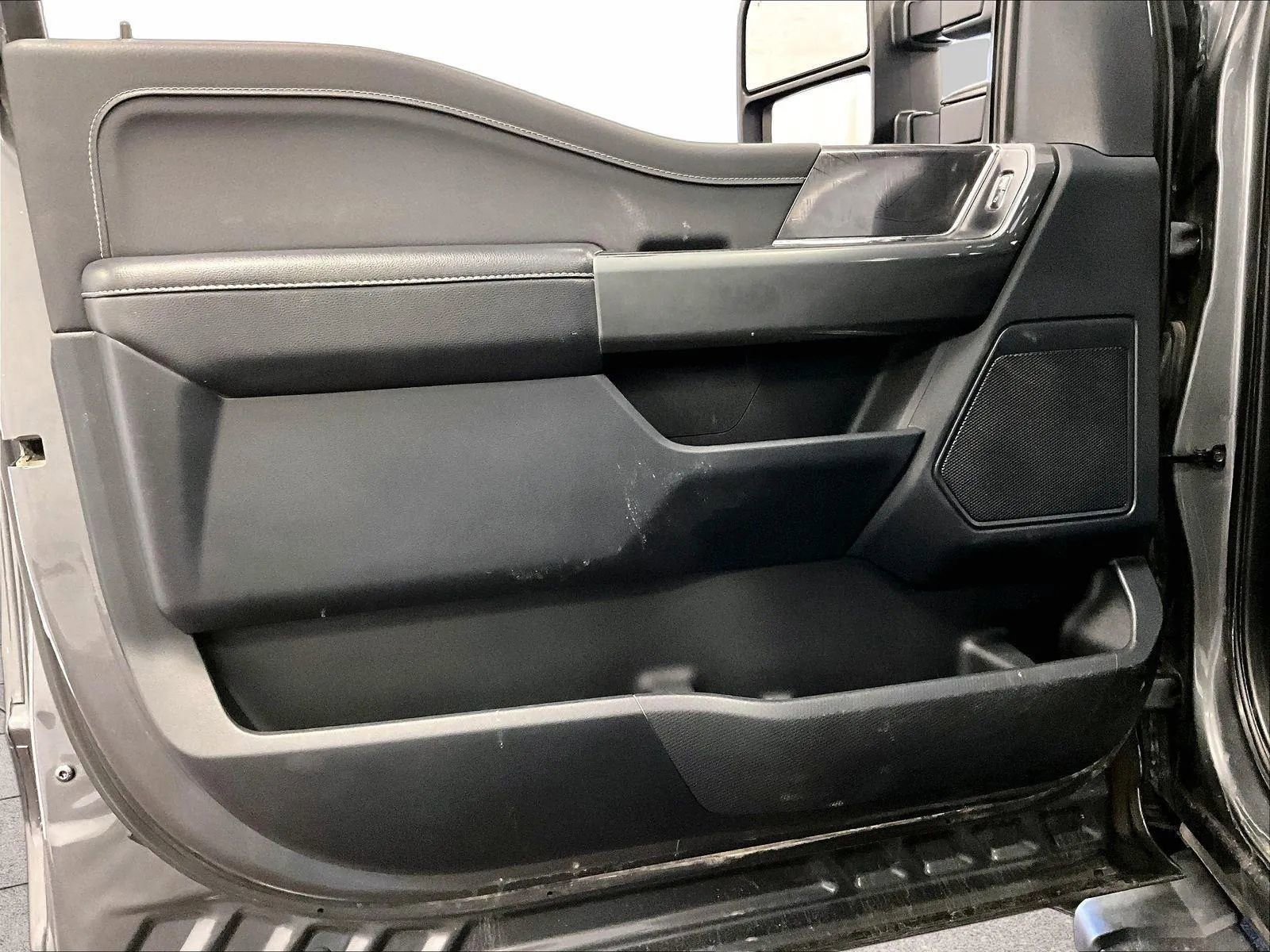 Certified 2022 Ford F150 XLT w/ Equipment Group 302A High image 22