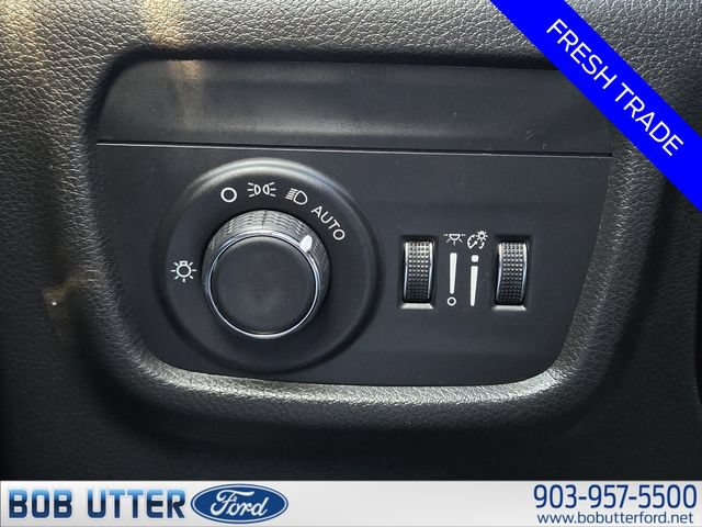 Used 2023 Jeep Grand Cherokee Altitude AWD/4WD image 21