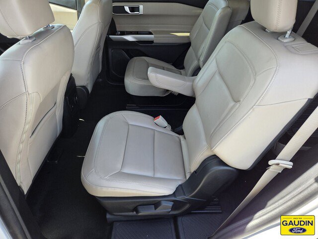 Certified 2023 Ford Explorer XLT w/ Equipment Group 202A AWD/4WD image 12