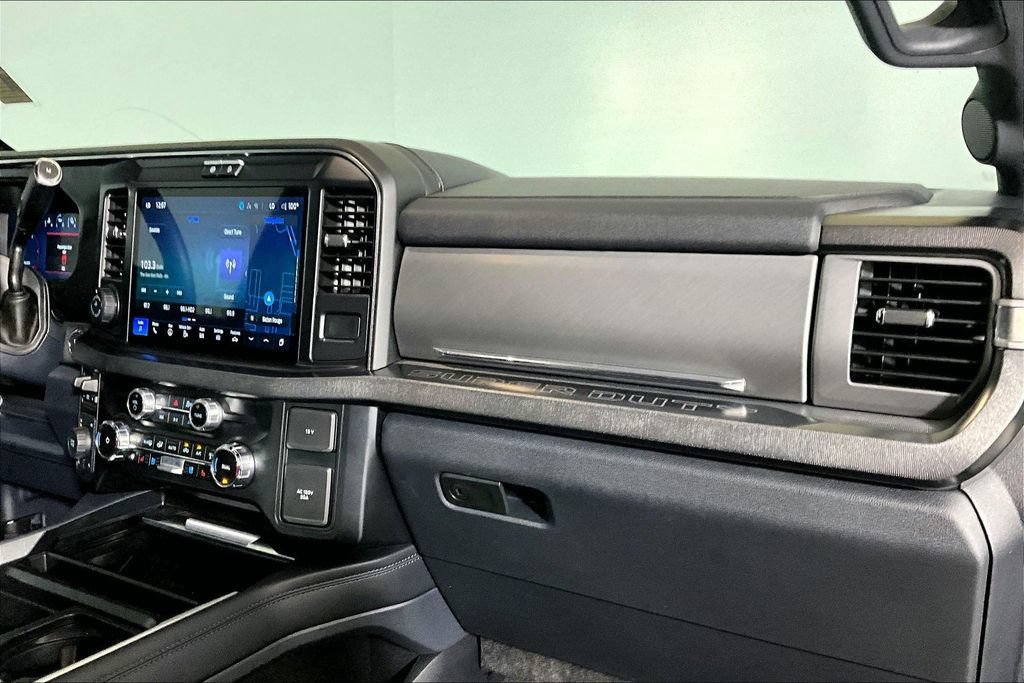 Certified 2025 Ford F250 Platinum AWD/4WD image 12