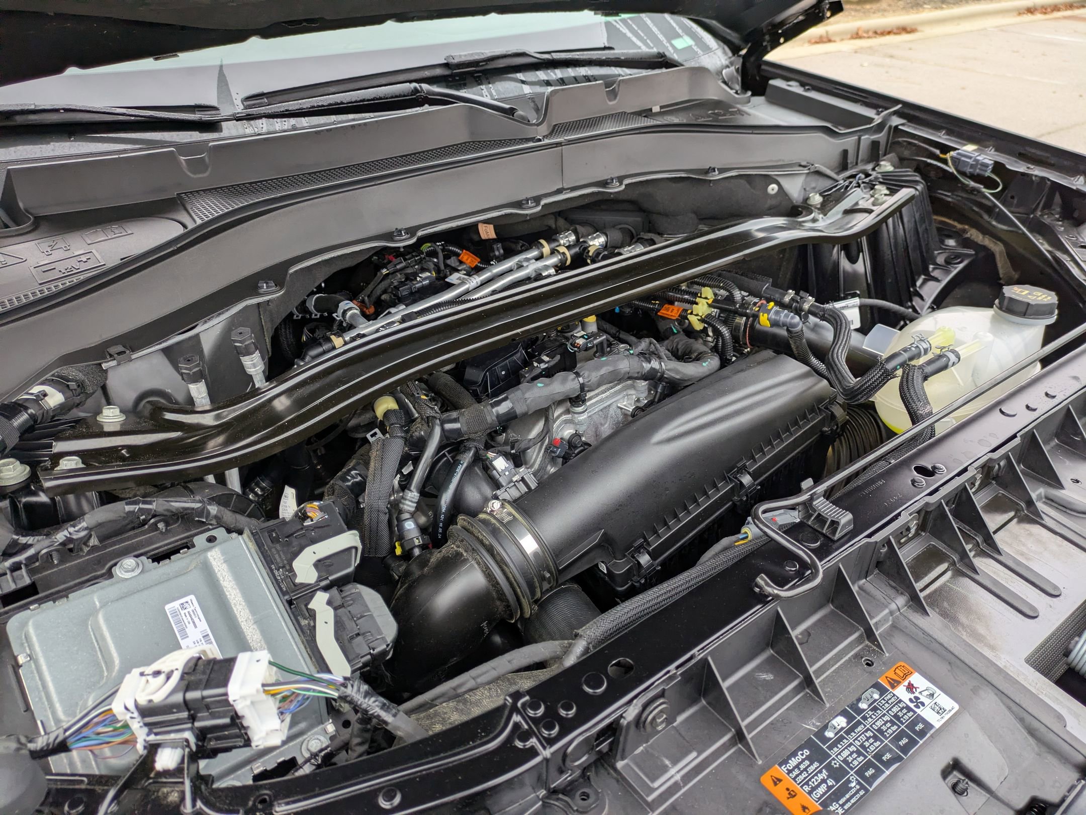 Certified 2025 Ford Explorer ST-Line w/ Premium Package image 42