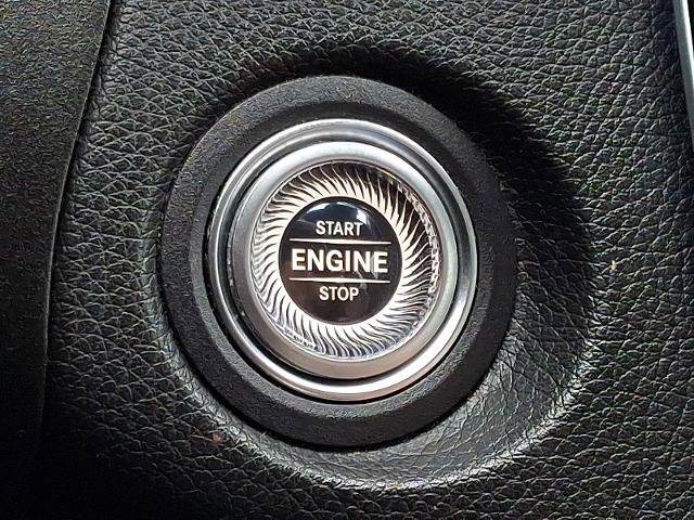 Used 2021 Mercedes-Benz GLC 300 BASE 4MATIC image 24