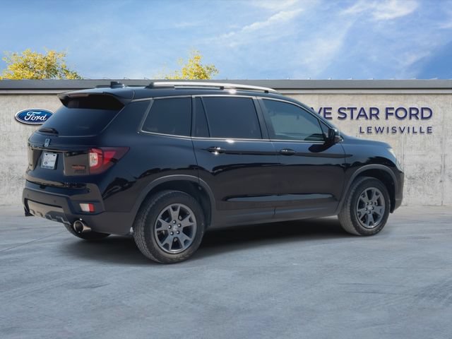 Used 2025 Honda Passport TrailSport image 8
