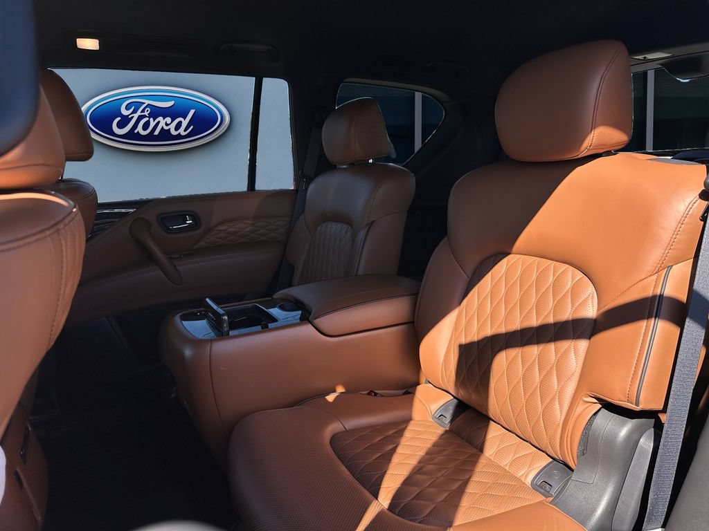 Used 2024 INFINITI QX80 Sensory w/ Cargo Package AWD/4WD image 12