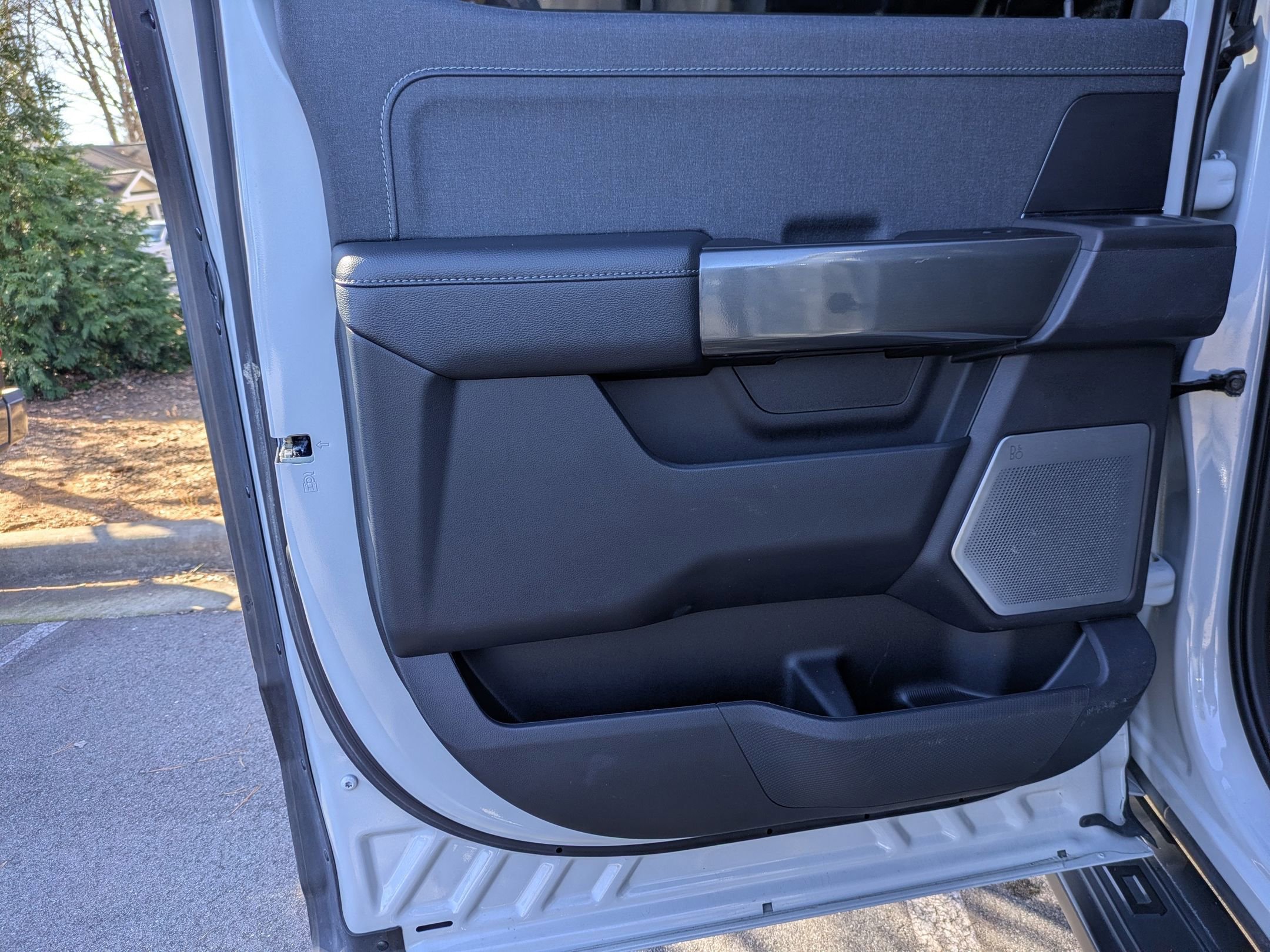 Certified 2023 Ford F150 Lariat w/ Equipment Group 502A High image 28