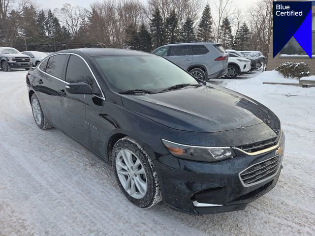 Used 2017 Chevrolet Malibu LT image 1