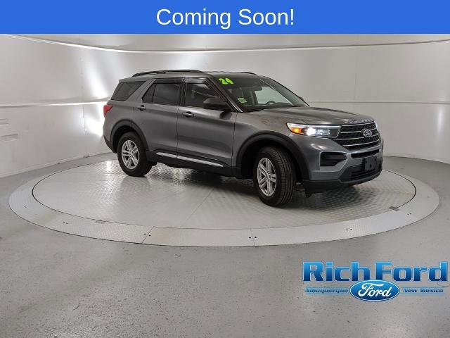 Certified 2024 Ford Explorer XLT w/ Class IV Trailer Tow Package