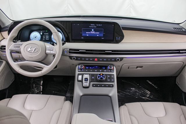 Used 2024 Hyundai Palisade Limited AWD/4WD image 20