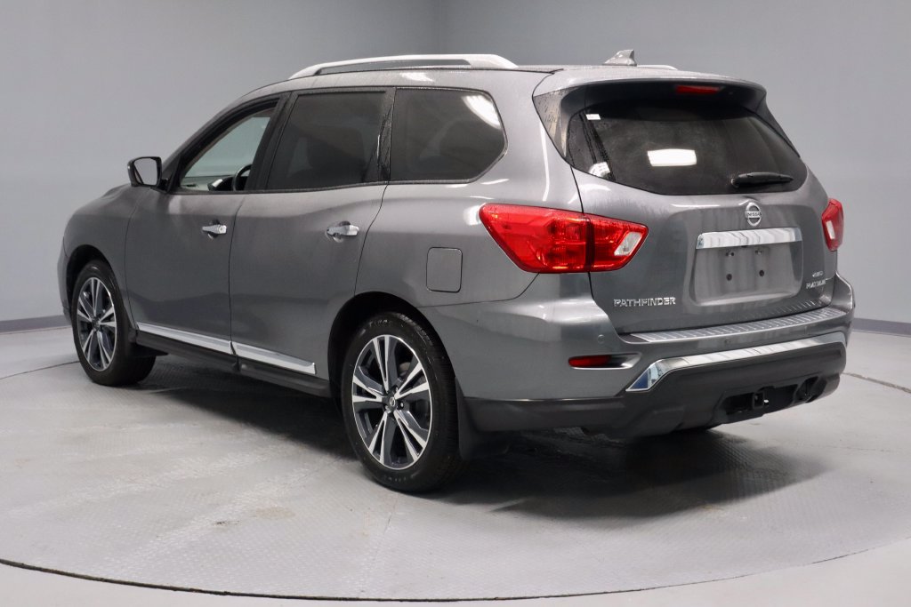 Used 2020 Nissan Pathfinder Platinum AWD/4WD image 10