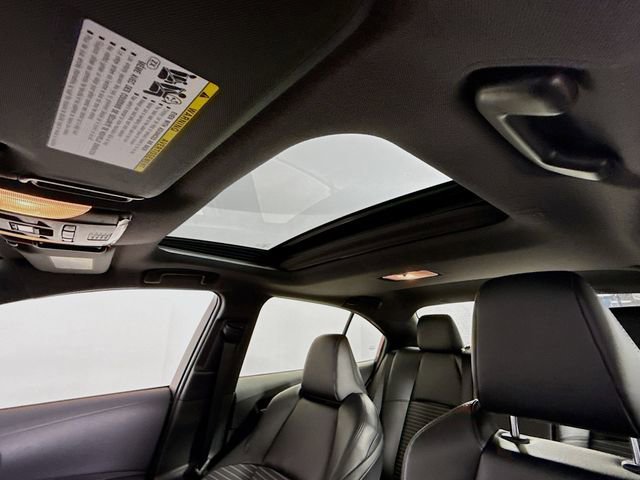 Used 2022 Toyota Corolla XSE image 21