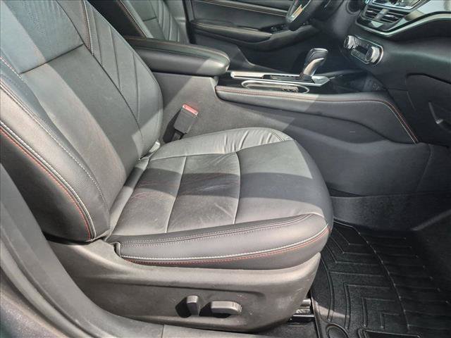 Used 2023 Nissan Altima 2.5 SR w/ SR Premium Package FWD image 22