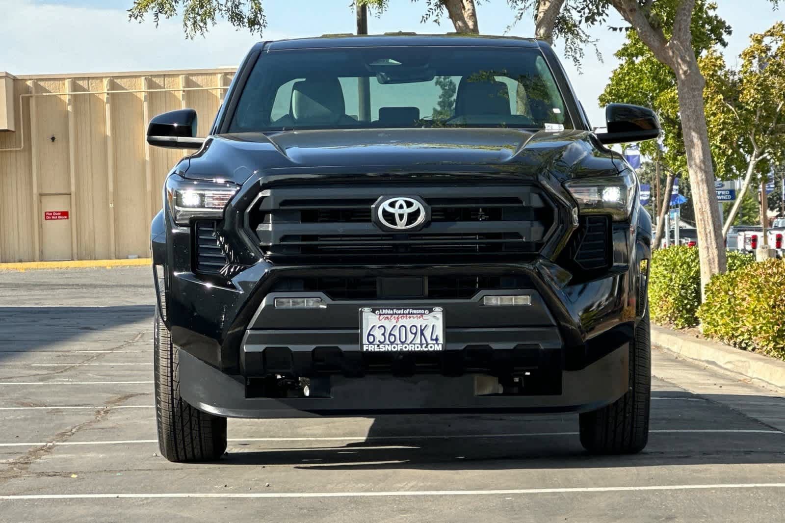 Used 2026 Toyota Tacoma SR5 AWD/4WD image 11
