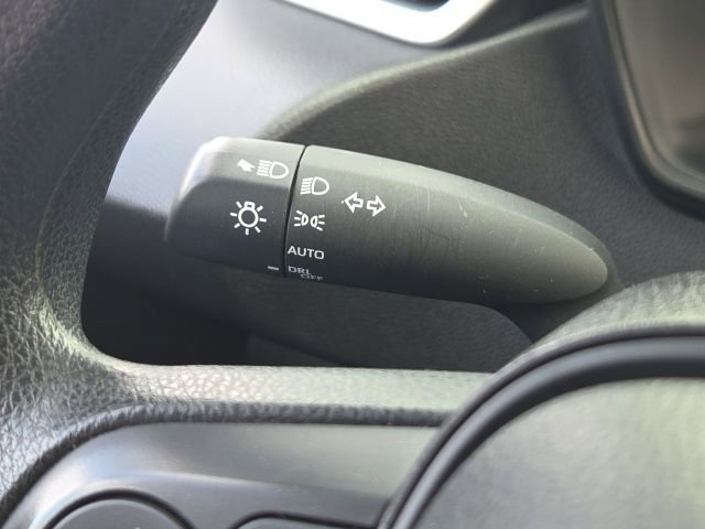 Used 2025 Toyota Corolla LE image 34