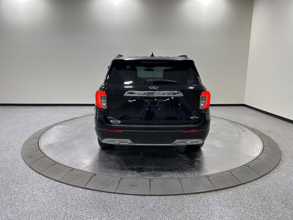 Certified 2023 Ford Explorer XLT w/ Equipment Group 202A image 4
