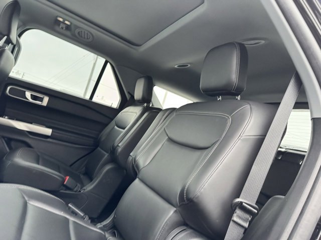 Certified 2023 Ford Explorer XLT w/ Equipment Group 202A image 11