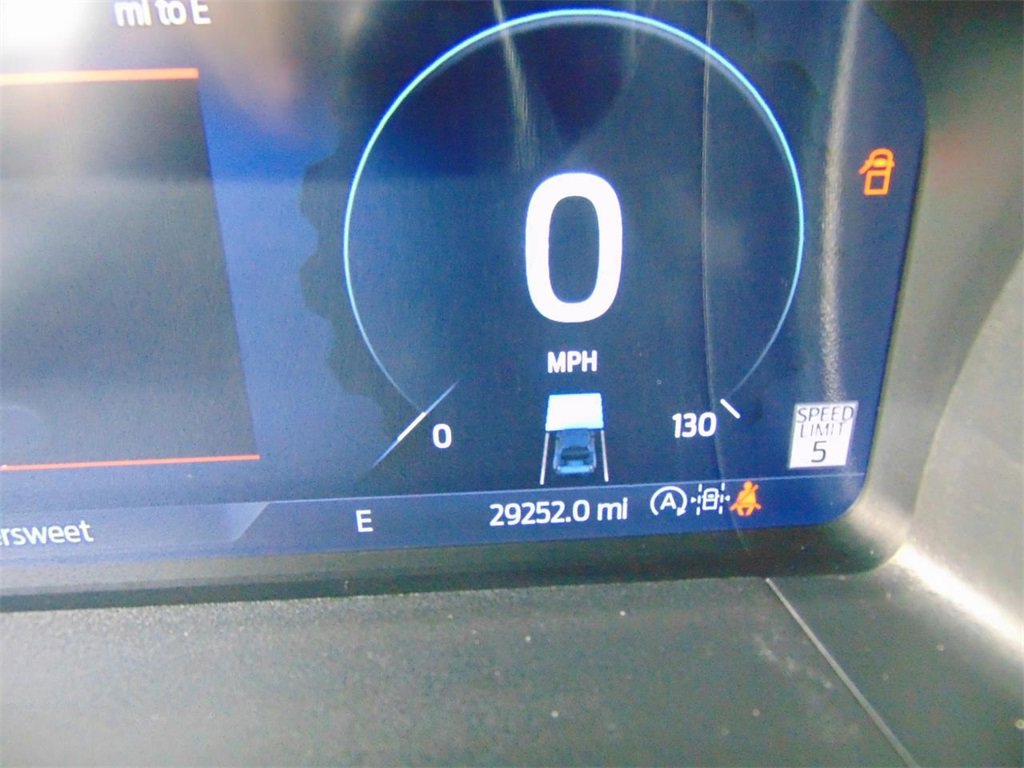 Certified 2024 Ford Ranger Lariat w/ Trailer Tow Package image 18