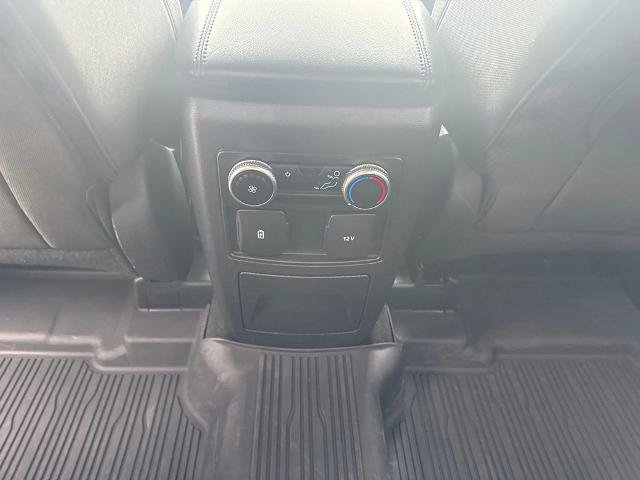 Certified 2024 Ford Explorer XLT RWD image 23