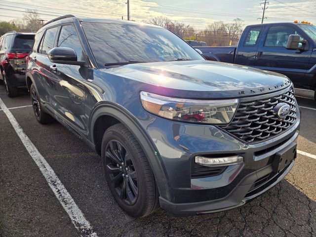 Certified 2024 Ford Explorer ST-Line w/ Class IV Trailer Tow Package