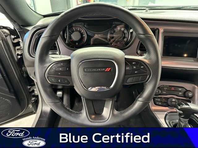 Used 2023 Dodge Challenger SXT w/ Blacktop Package image 10