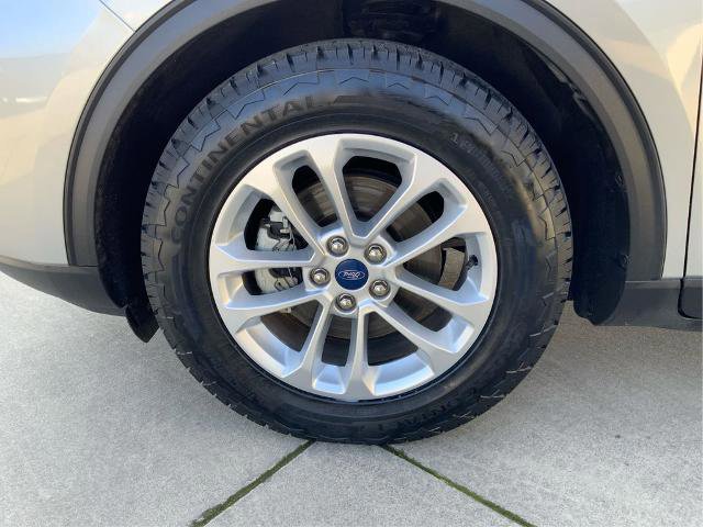 Certified 2022 Ford Escape SE image 25