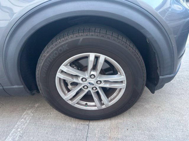 Certified 2022 Ford Explorer XLT RWD image 3