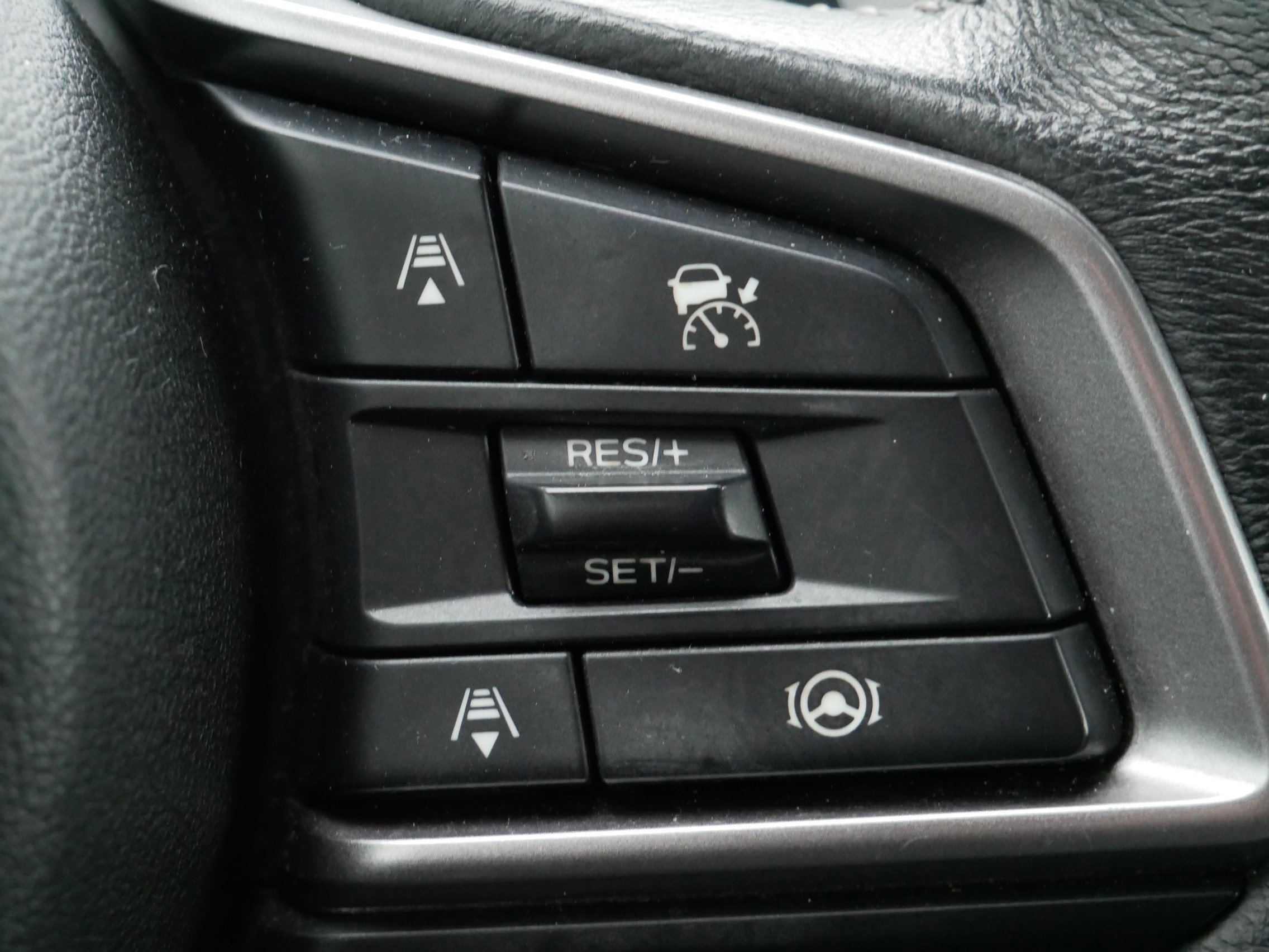 Used 2023 Subaru Outback Limited image 21