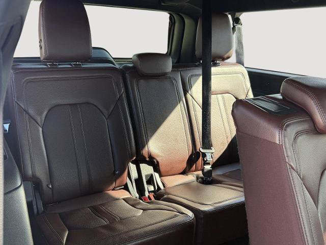 Certified 2022 Ford Expedition Max Limited AWD/4WD image 7