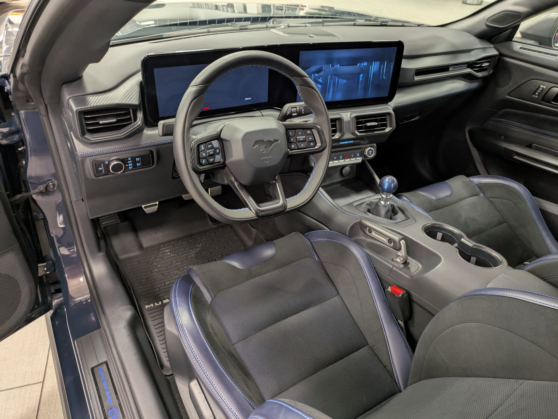 Certified 2025 Ford Mustang Dark Horse image 14