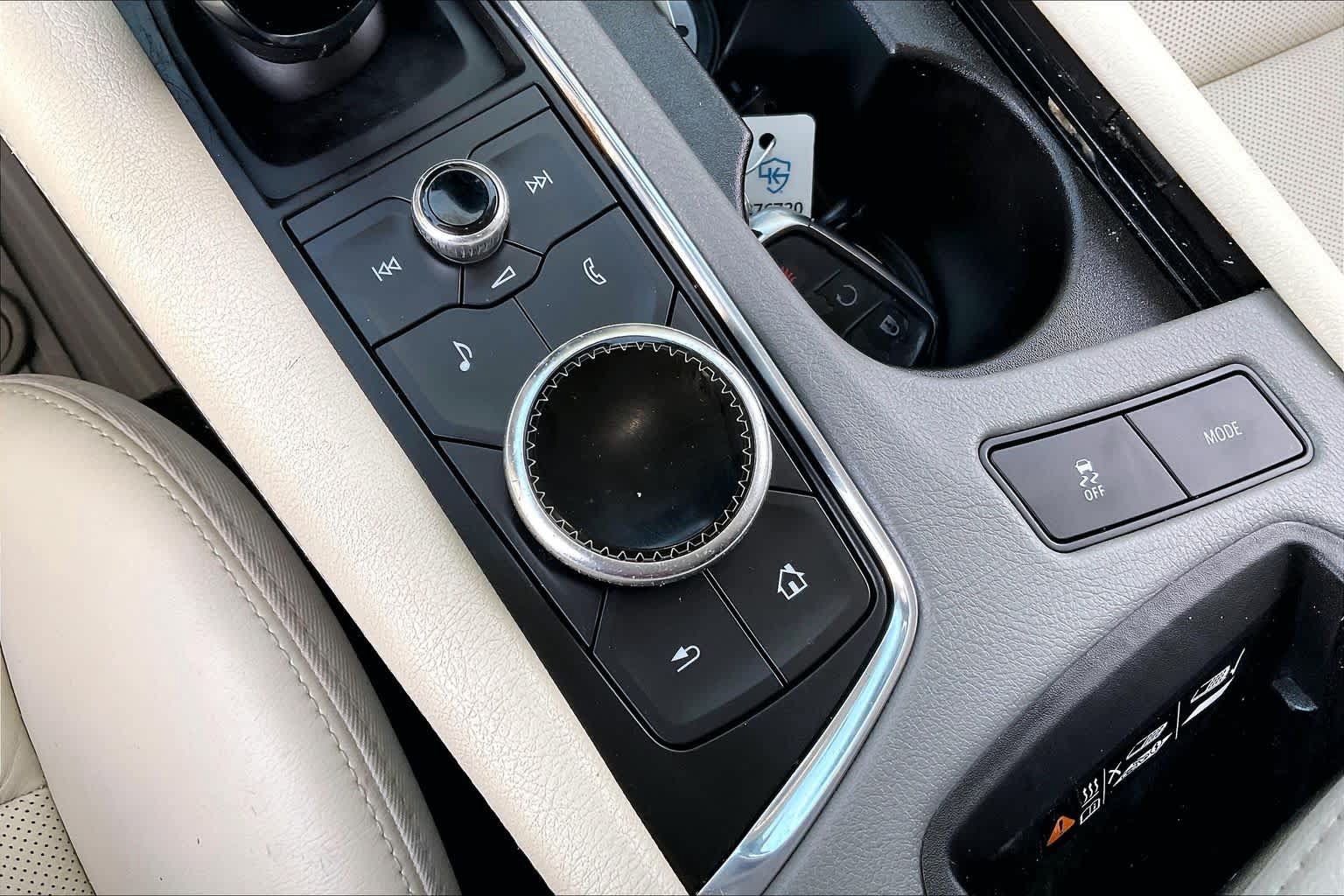 Used 2020 Cadillac XT5 Premium Luxury FWD image 31