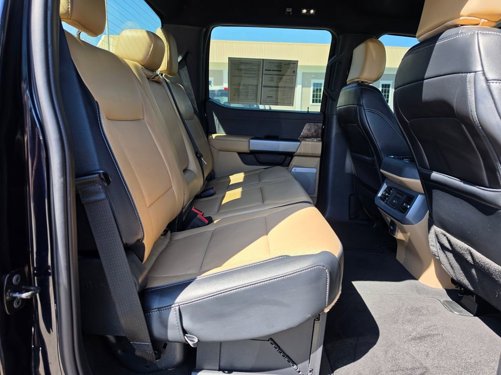 Certified 2025 Ford F250 Lariat image 44