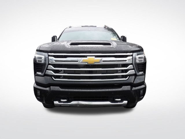 Used 2025 Chevrolet Silverado 3500 High Country w/ High Country Premium Package AWD/4WD image 4