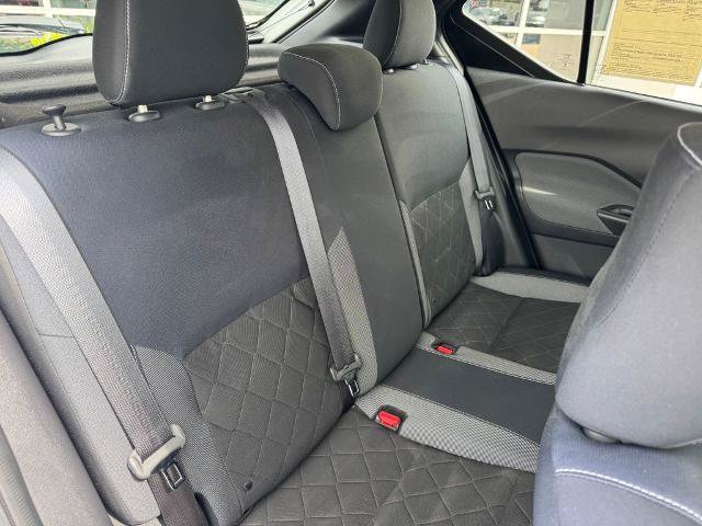 Used 2019 Nissan Kicks SV FWD image 9