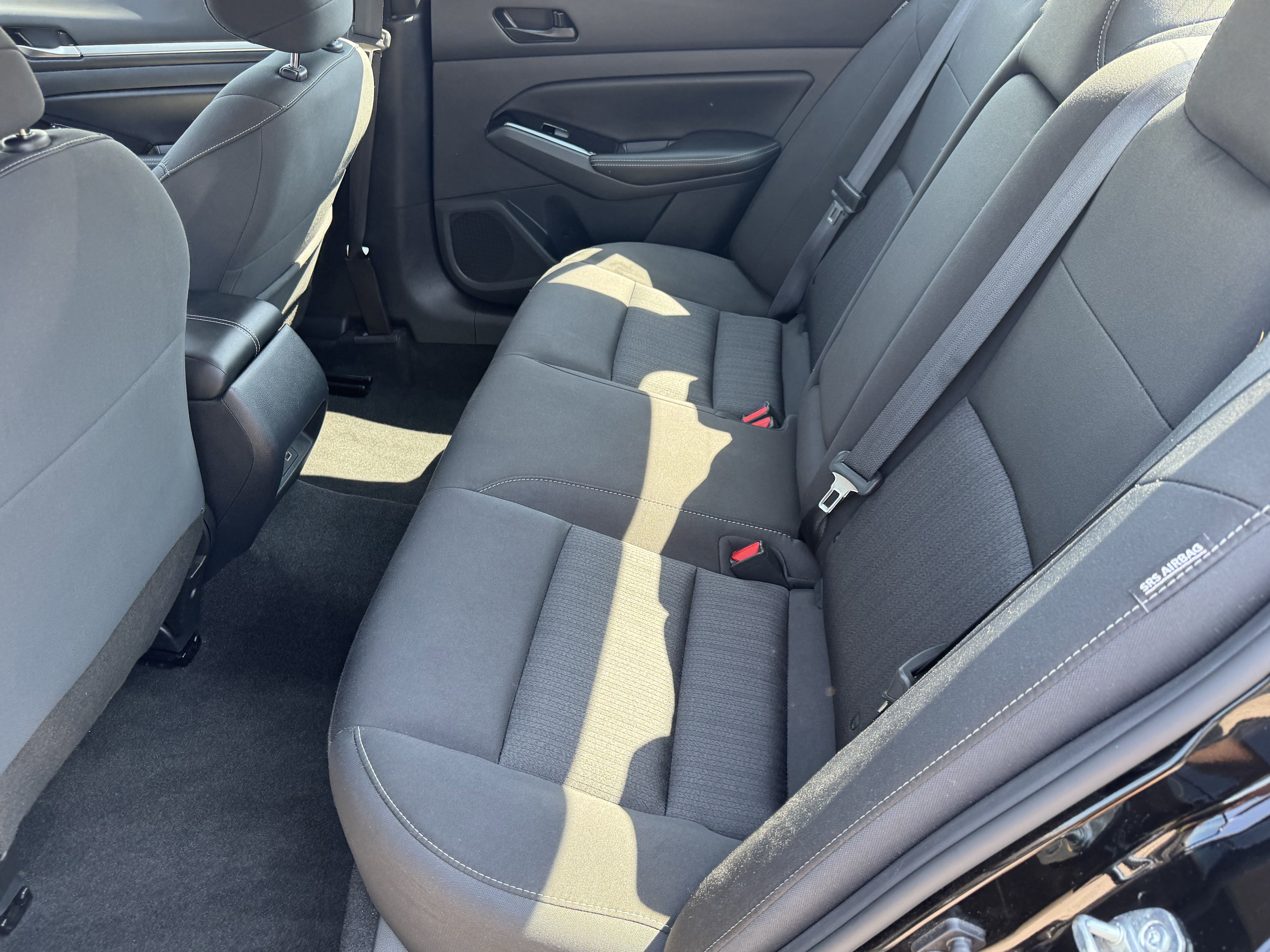 Used 2023 Nissan Altima 2.5 SV image 11