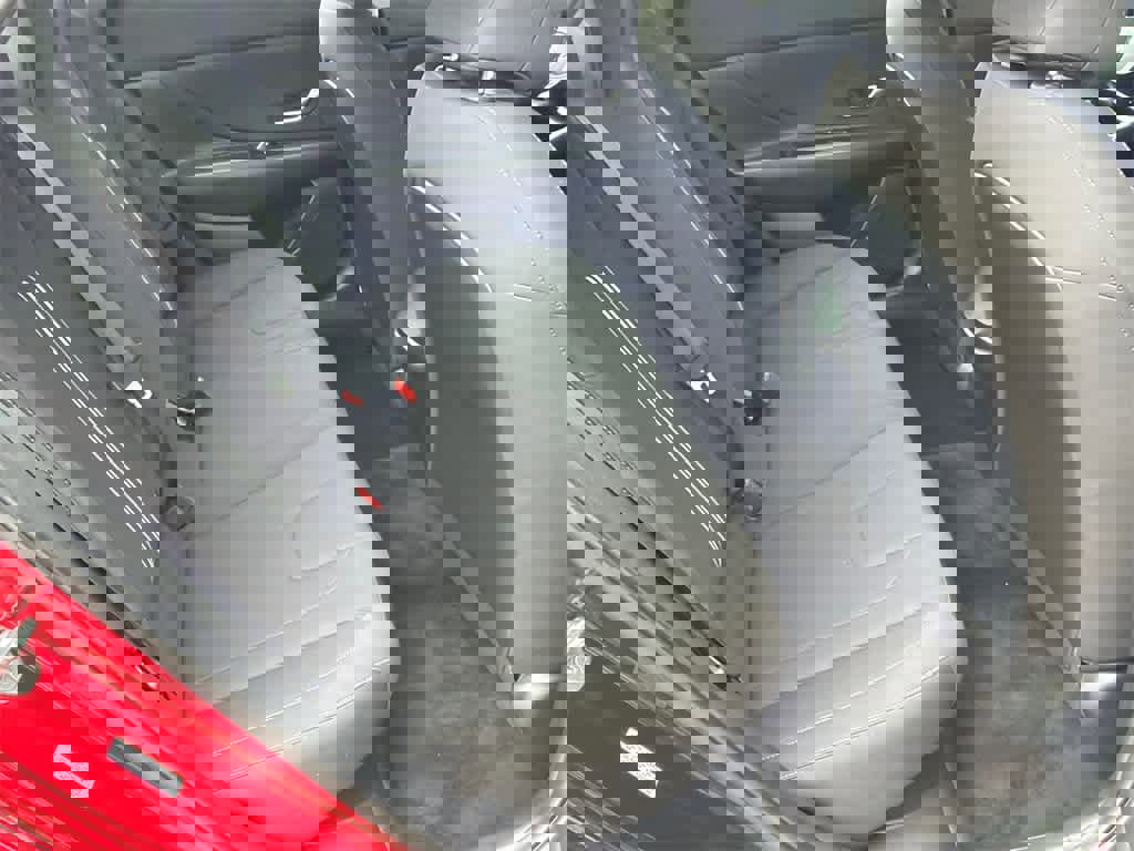 Used 2023 Hyundai Elantra Blue image 14