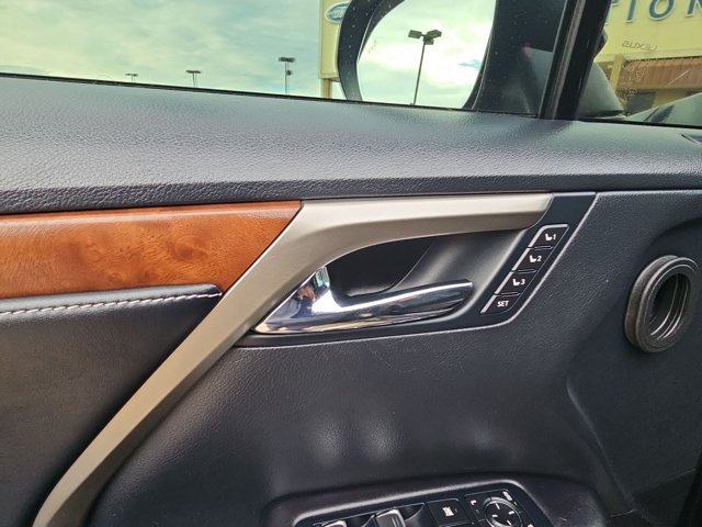 Used 2020 Lexus RX 350L Premium w/ Premium Package AWD/4WD image 22