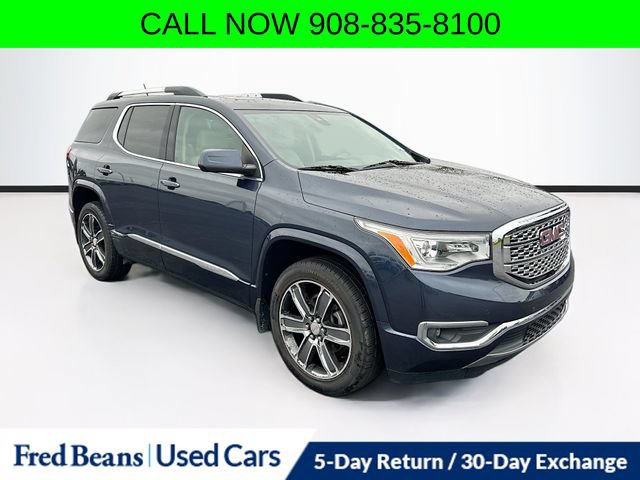 Used 2019 GMC Acadia Denali w/ Technology Package AWD/4WD image 1